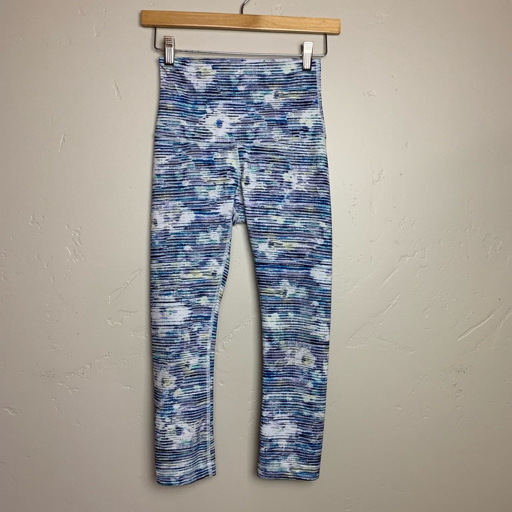 Lululemon Stripe Blue Multi Stripe Crop Leggings 4